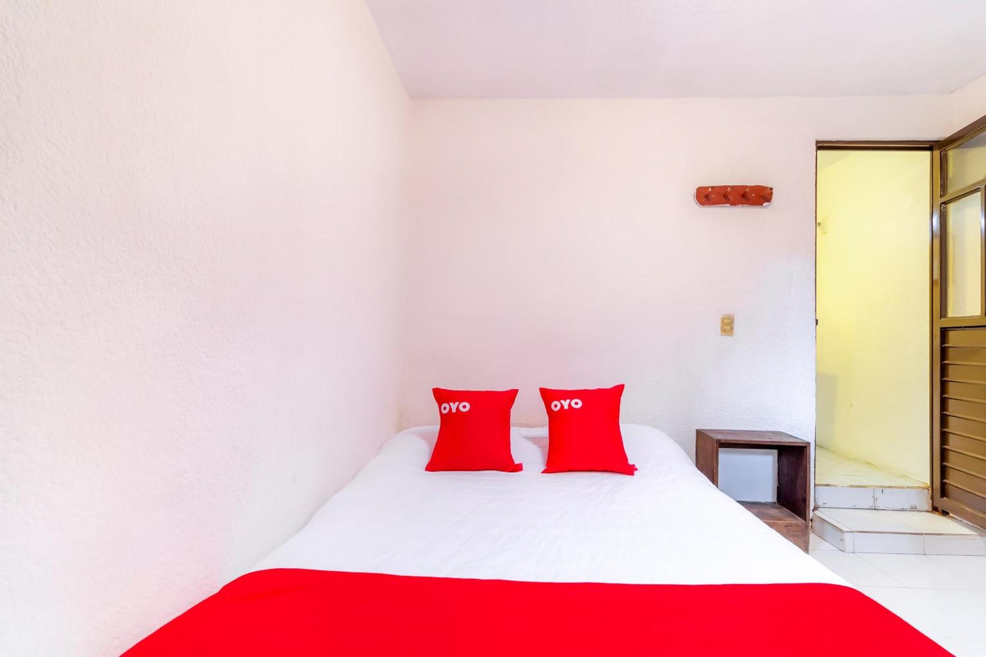 OYO Hotel La Luna San Cristóbal de Las Casas Esterno foto