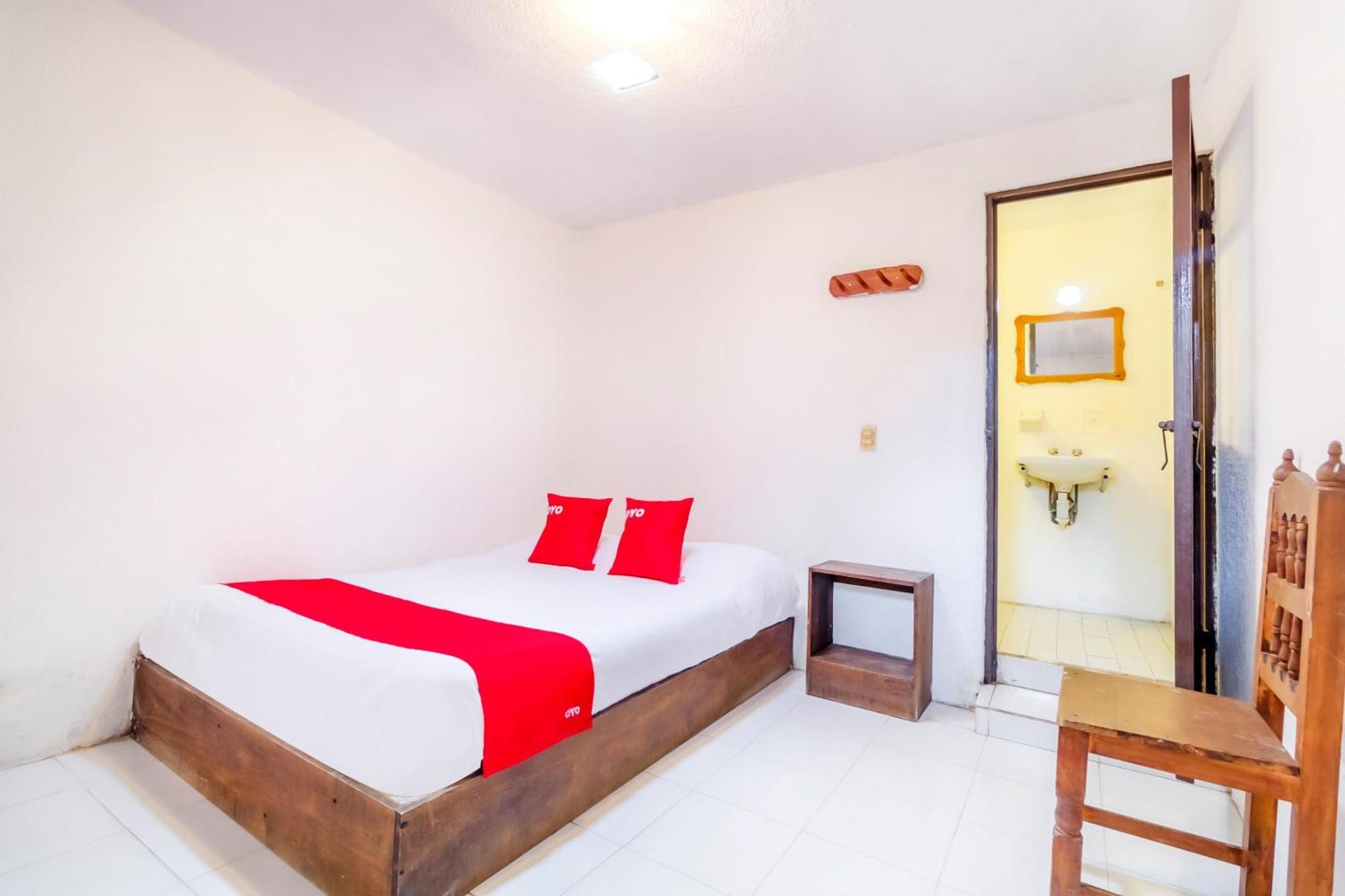 OYO Hotel La Luna San Cristóbal de Las Casas Esterno foto