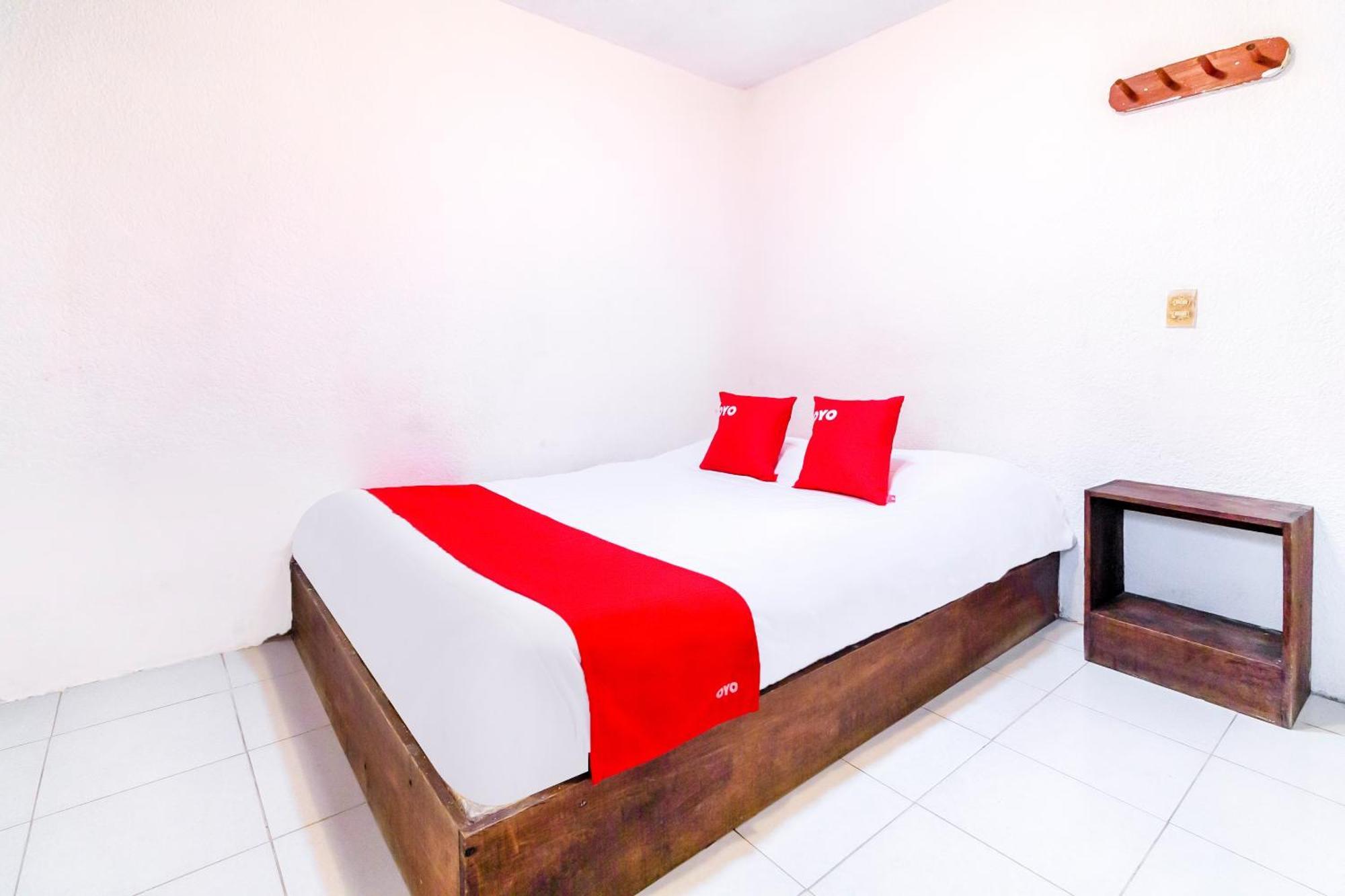 OYO Hotel La Luna San Cristóbal de Las Casas Esterno foto